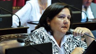 ines blas podria sumarse al bloque de cristina