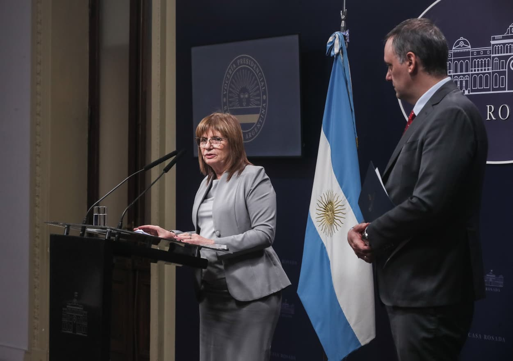Bullrich presentó su declaración jurada en medio de la interna con Adorni