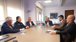 Jalil y Niederle con autoridades nacionales