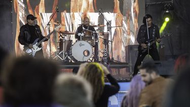 La Maza llevó el rock al Patio de las Provincias