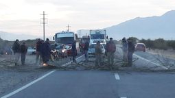 Nueva protesta de los trabajadores del agro en Pomán