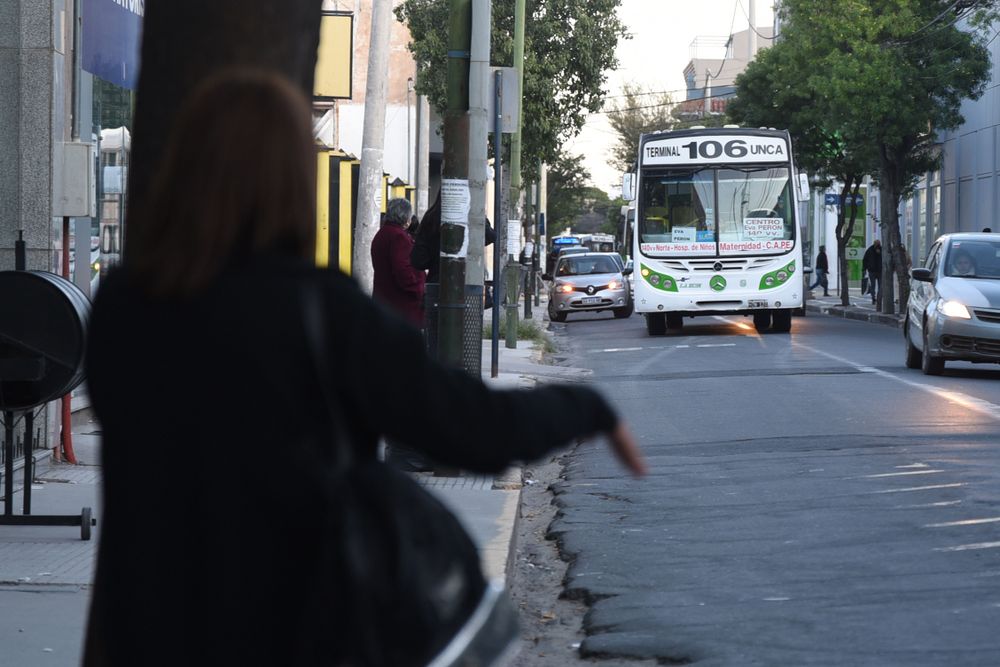 Más caro. El boleto aumentó en abril de $22 a $35 y en tres meses volvió a subir a $45. Se iría a $70.
