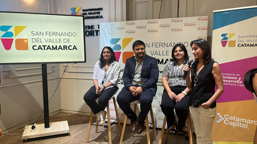 Experiencia inmersiva de realidad virtual y aumentada