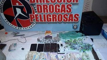 Desbaratan un punto de venta de droga en el sur de la Capital