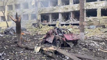 Nuevos bombardeos en Kiev, aunque Ucrania sostiene un repliegue ruso