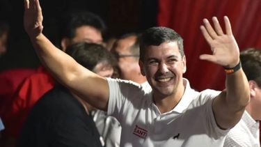 Paraguay. El oficialista Santiago Peña.