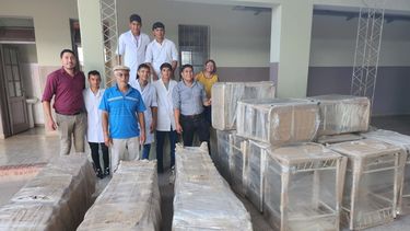 el alto: entregaron mobiliarios a la escuela secundaria