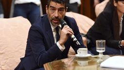 El Ministerio de Seguridad formalizó la denuncia por presunto espionaje contra Rodolfo Tailhade El Ministerio de Seguridad formalizó la denuncia por presunto espionaje contra Rodolfo Tailhade