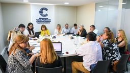 SUTECA pide un aumento salarial del 70% para los docentes