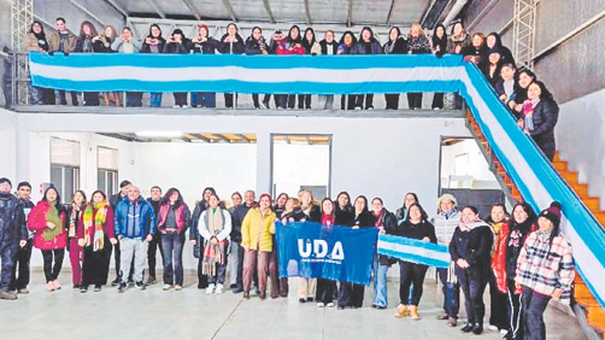 "Necesitamos formarnos para aplicar la IA en el aula porque llegó para quedarse"