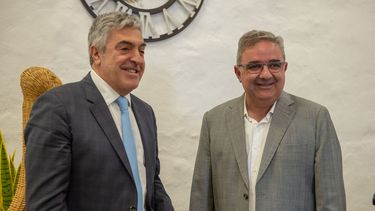 &nbsp;Raúl Jalil recibió en Casa de Gobierno al reconocido y prestigioso abogado Gregorio Dalbón.