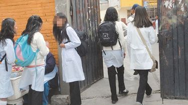 proponia sexo a sus alumnas de un colegio secundario
