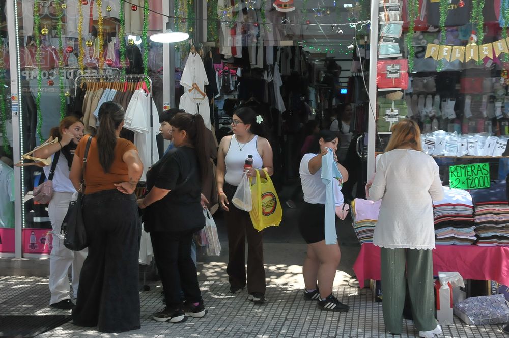 Ventas. En su mayoría son realizadas con tarjetas de crédito.