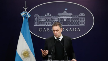 el gobierno anuncio el inicio de la privatizacion de aysa
