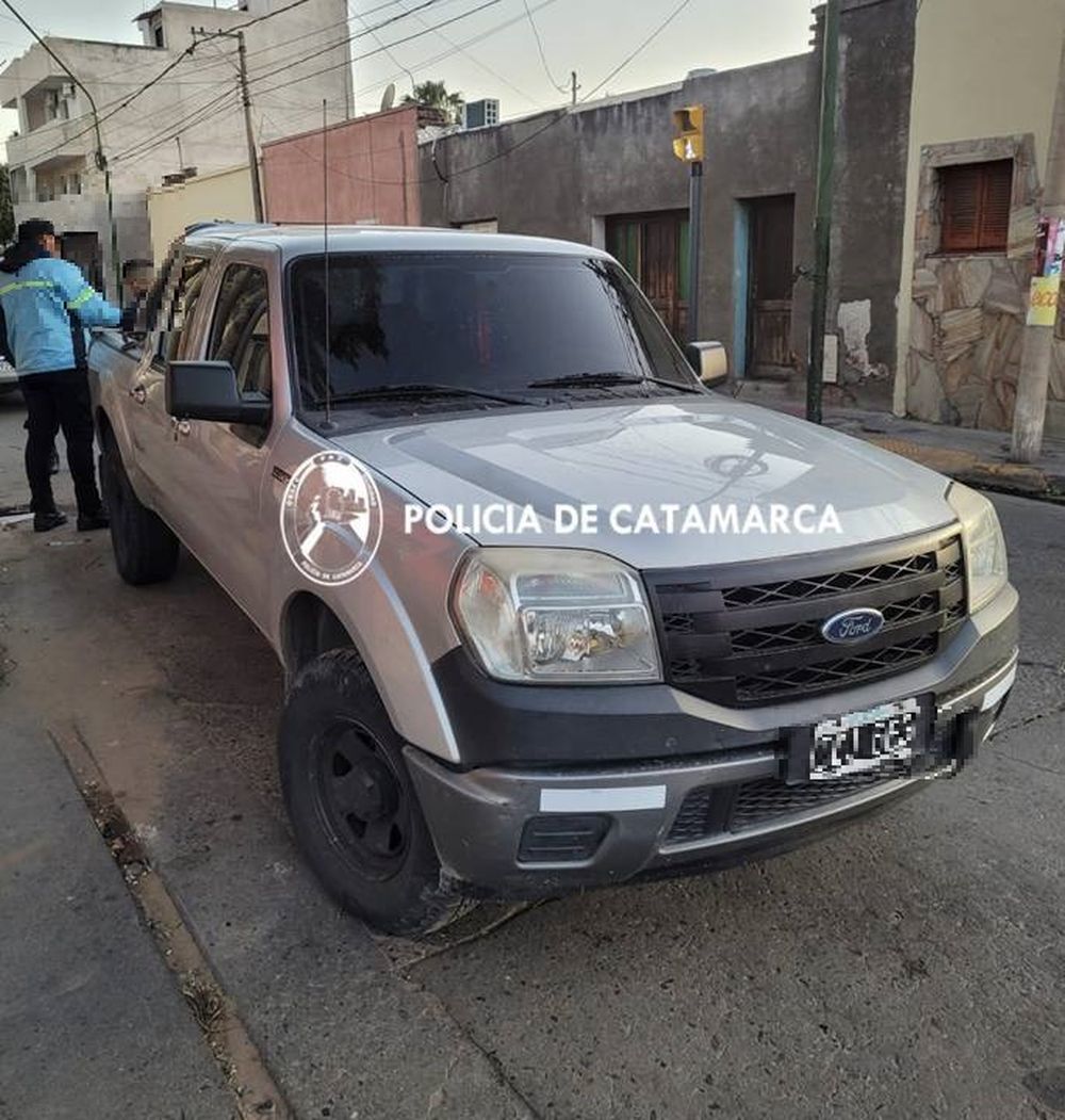 FORD RANGER.jpg
