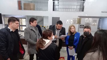 concejales sesionaron en la escuela que no tiene clases hace un mes