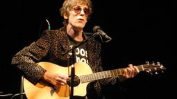 ¿El cumpleaños de Spinetta se convertirá en el Día Nacional del Músico?