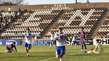velez le gano a san lorenzo y se corono campeon del torneo de reserva