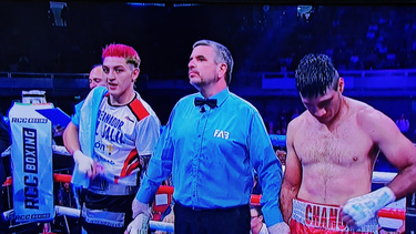 pacman corzo vencio al mexicano chaparro
