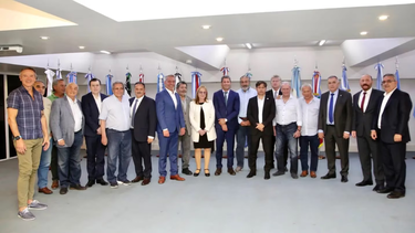 la liga de gobernadores peronistas acompanara a massa en tucuman