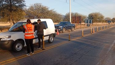 alerta sofia argentina: personal de la policia de catamarca se suma a la busqueda de la adolescente agostina vega