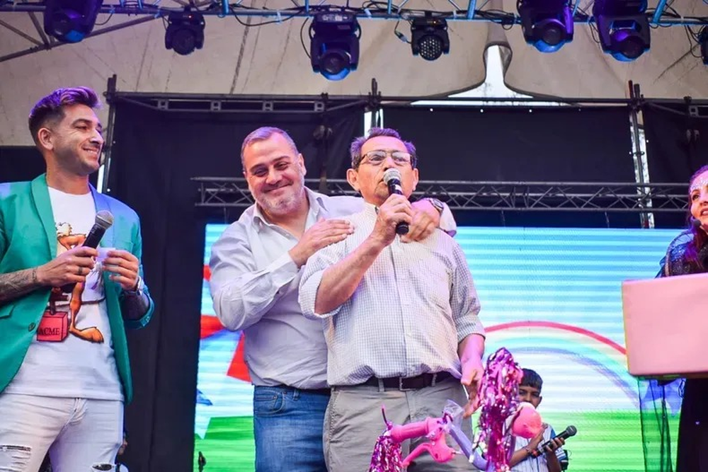 Gonzalo Mascheroni junto a Juan Carlos Rojas, su antecesor.&nbsp;