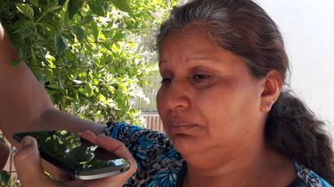 Apuñalan en la espalda a un joven en una plaza en el sur