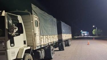 un joven resulto lesionado tras chocar contra un camion