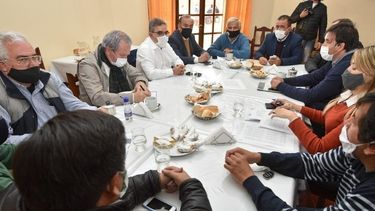 La Provincia asistirá a 23 municipios para el pago del salario mínimo