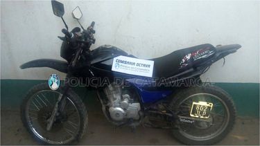 Recuperaron una moto robada de una casa en el norte