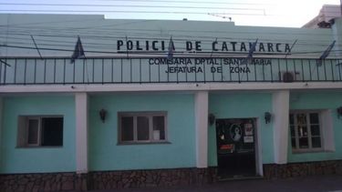 Robaron un auto y horas después lo encontraron volcado
