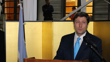 Renunció el vicecanciller Eduardo Bustamante