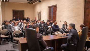El Gobierno anticipó que no podrá respaldar a los municipios