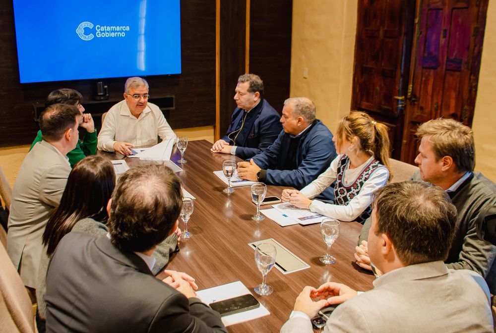 El Gobernador recibió a la Asociación de Industriales Metalúrgicos de Argentina