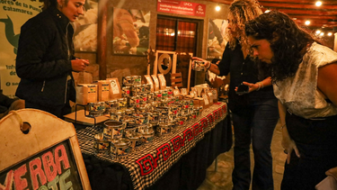 Feria y música en la Casa de Puna