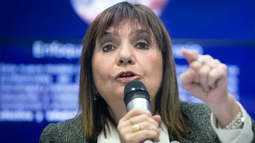 Patricia Bullrich criticó el paro en el fútbol argentino por la investigación a la AFA: Ridículo Patricia Bullrich criticó el paro en el fútbol argentino por la investigación a la AFA: Ridículo