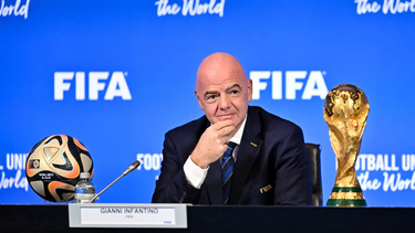 El presidente de la FIFA quiere implementar medidas más duras ante este tipo de acontecimientos totalmente aborrecibles.