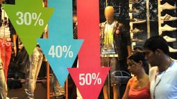 Las ventas minoristas cayeron 5,2% en diciembre y acumularon ocho meses en baja Las ventas minoristas cayeron 5,2% en diciembre y acumularon ocho meses en baja