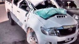 Murió un adolescente tras volcar en camioneta con su amigo