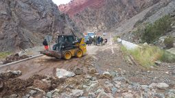 Nuevo derrumbe condiciona la habilitación del Paso de San Francisco para mañana martes Nuevo derrumbe condiciona la habilitación del Paso de San Francisco para mañana martes
