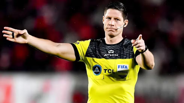 se confirmo el arbitro para la final entre estudiantes y velez