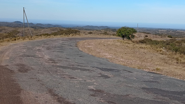 la banquina se ha convertido en la ruta principal