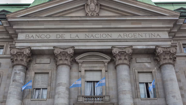 creditos del banco nacion: sortean las primeras denuncias y el gobierno prepara su defensa en la causa