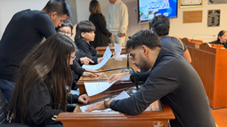 Presentan un proyecto para frenar el bullying y el ciberacoso en escuelas de la provincia Presentan un proyecto para frenar el bullying y el ciberacoso en escuelas de la provincia
