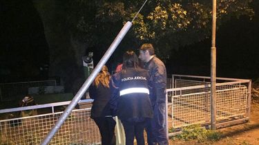Encontraron a una persona sin vida en la entrada de una finca