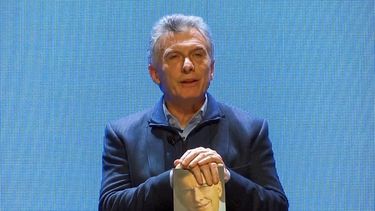 Cercando a Macri