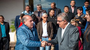 Se renovó el convenio para que alumnos del interior sigan accediendo al transporte escolar gratuito