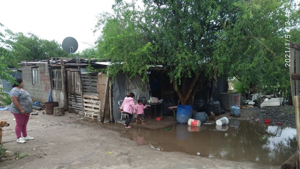 La tormenta de ayer causó voladuras de techos y problemas