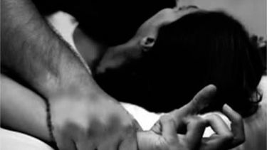 Su madre la prostituyó y necesita donde vivir