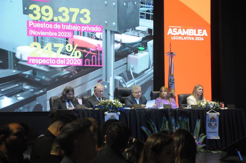 Jalil apuntó al desarrollo minero como eje para sostener su plan de gobierno